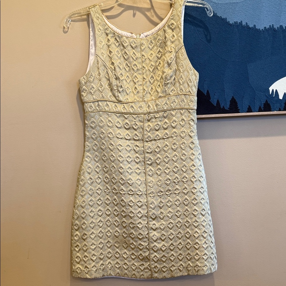 1060 Sherman Designer Size 2 Sleeveless Textured Cream Shift Dress